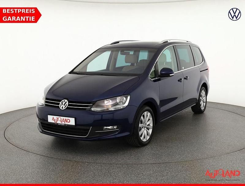 Blau Gebraucht 2018 VW Sharan Highline Van / Kleinbus | 26.490 € (Fairer Preis) - Bild 1/4