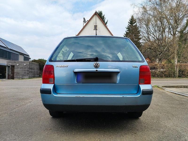 Gebraucht VW Passat 90 PS (66 kW) 1999 Kombi