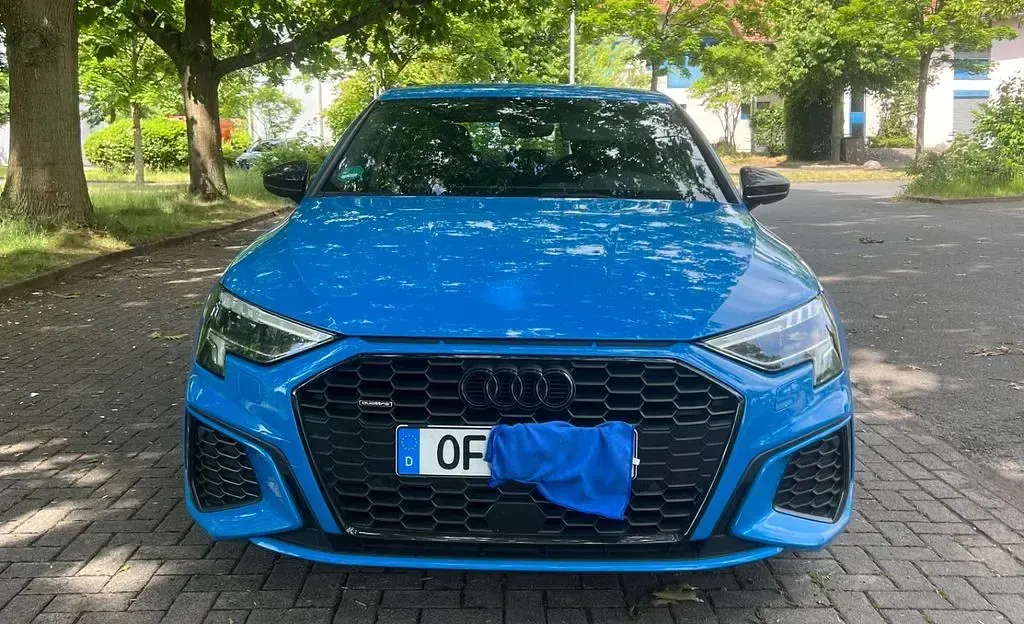 Gebraucht Audi A3 Sport 190 PS (139 kW) 2022 Limousine