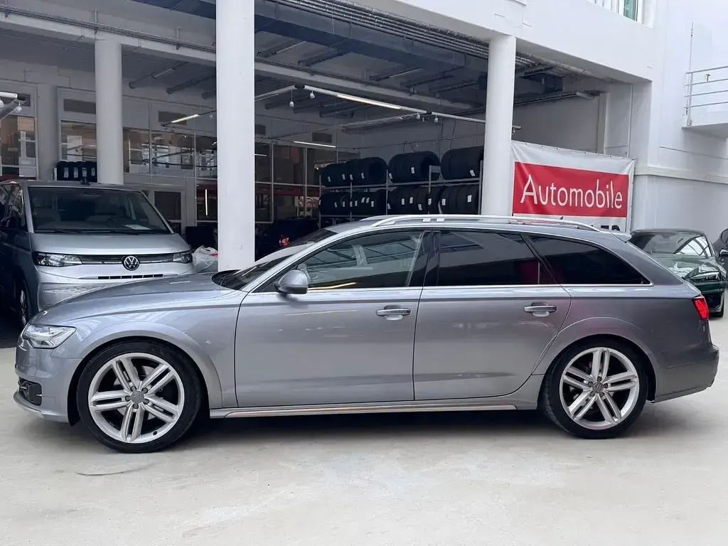 Gebraucht Audi A6 Allroad Ambiente 218 PS (160 kW) 2015 Tornadograu Kombi