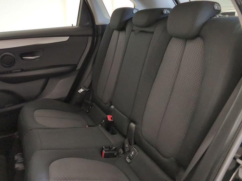 Gebraucht BMW 218 Active Tourer 136 PS (100 kW) 2017 Black sapphire metallic Van / Kleinbus