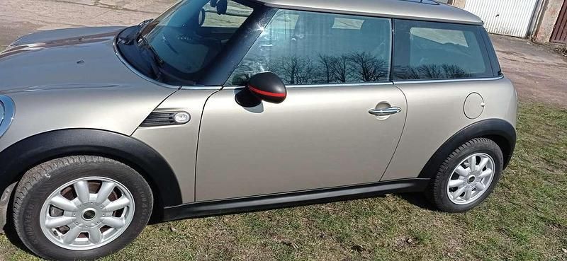 Second-hand Mini ONE 95 CP (69 kW) 2009 Bej Hatchback
