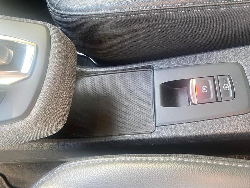 Gebraucht Renault Zoe 80 kW (110 PS) 2020 Weiß Kleinwagen