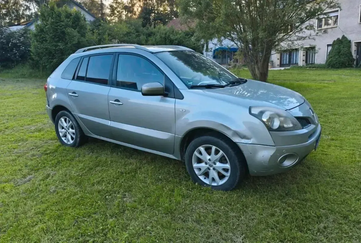 Gebraucht Renault Koleos 150 PS (110 kW) 2009 Silber SUV