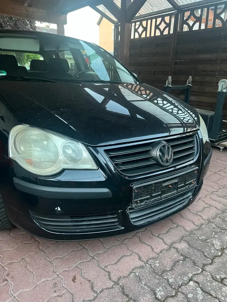 Gebraucht VW Polo 64 PS (47 kW) 2005 Schwarz Kleinwagen