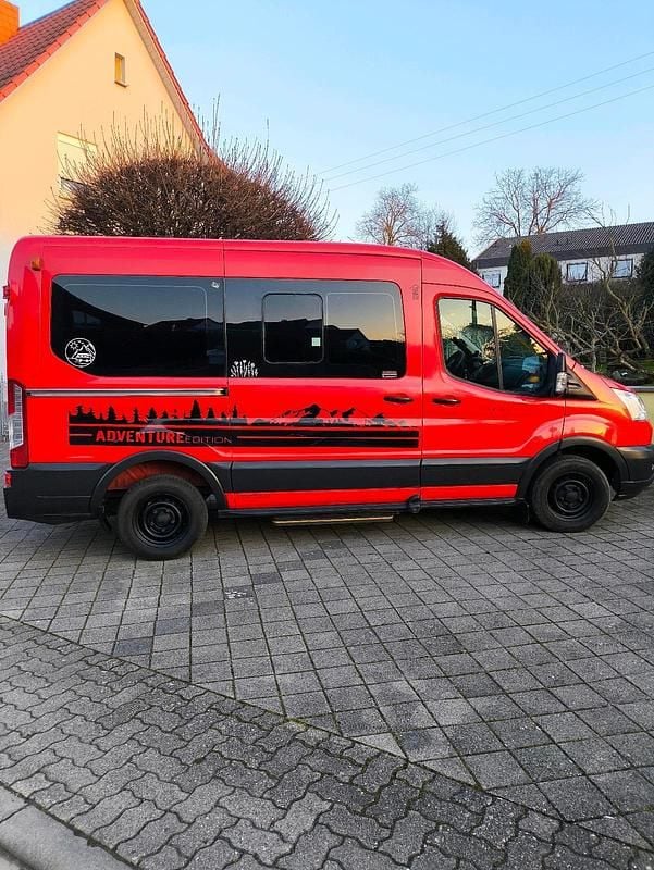 Usata Ford Transit 101 CV (74 kW) 2015 Rosso Monovolume