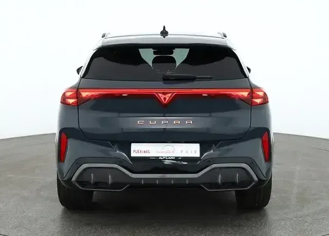 Neu Cupra Terramar 150 PS (110 kW) 2026 Blau SUV