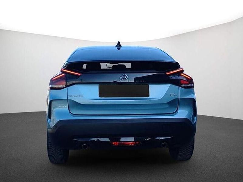 Gebraucht Citroën C4 Shine 131 PS (96 kW) 2024 Blau SUV