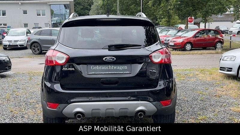Gebraucht Ford Kuga Champions Edition 140 PS (102 kW) 2012 Schwarz SUV