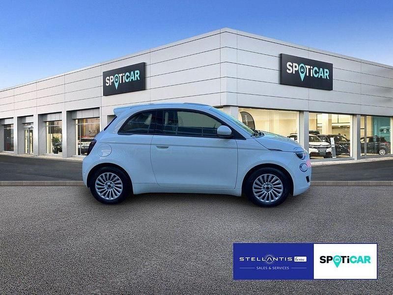 Gebraucht Fiat 500e 86 kW (118 PS) 2023 Weiß Kleinwagen
