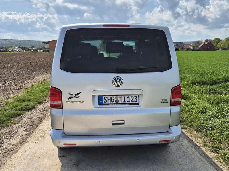 Usata VW T5 209 CV (153 kW) 2012 Argento Furgone