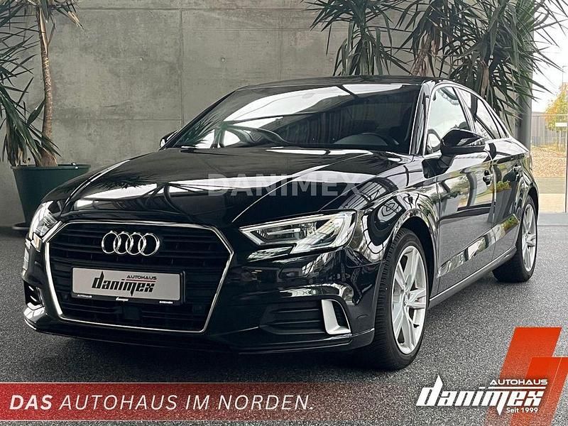 Schwarz Gebraucht 2019 Audi A3 Sport Limousine | 18.750 € (Fairer Preis) - Bild 1/4