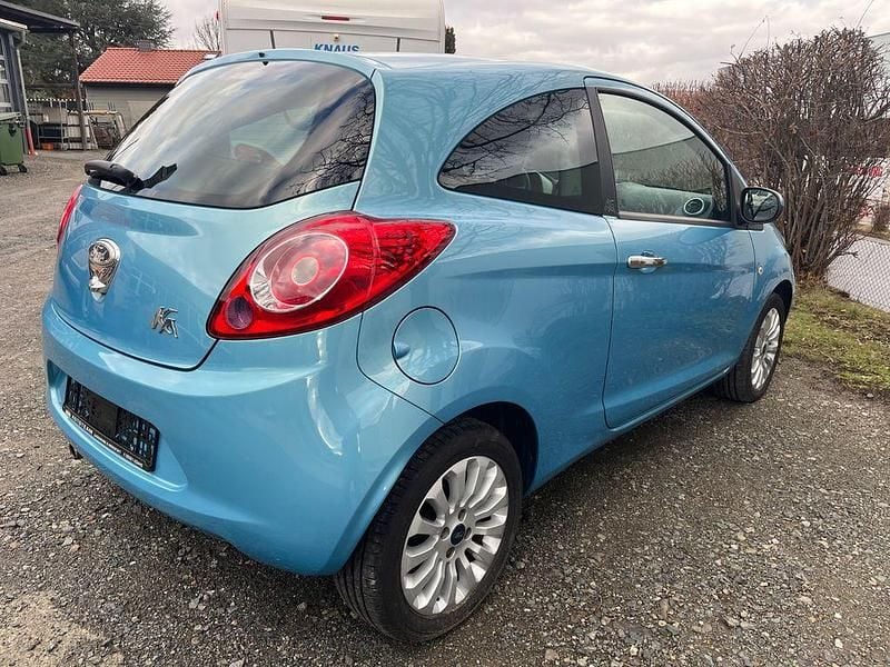 Gebraucht Ford Ka Titanium 69 PS (50 kW) 2011 Blau Kleinwagen