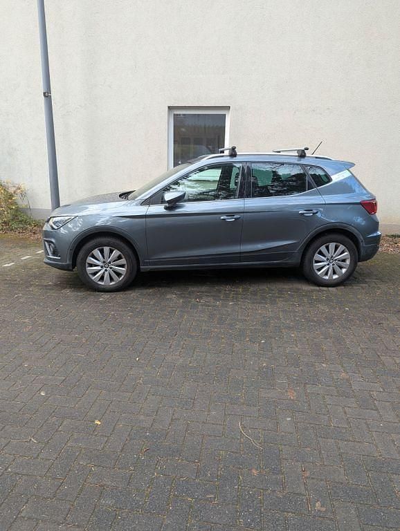 Gebraucht Seat Arona XCELLENCE 116 PS (85 kW) 2018 Grau SUV