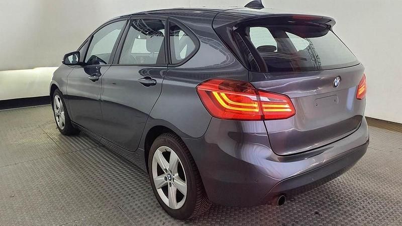 Gebraucht BMW 218 Active Tourer Advantage 136 PS (100 kW) 2016 Grau Van / Kleinbus