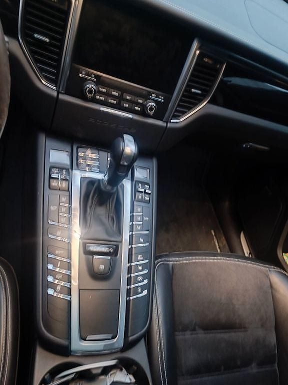 Gebraucht Porsche Macan GTS 360 PS (264 kW) 2017 Schwarz SUV