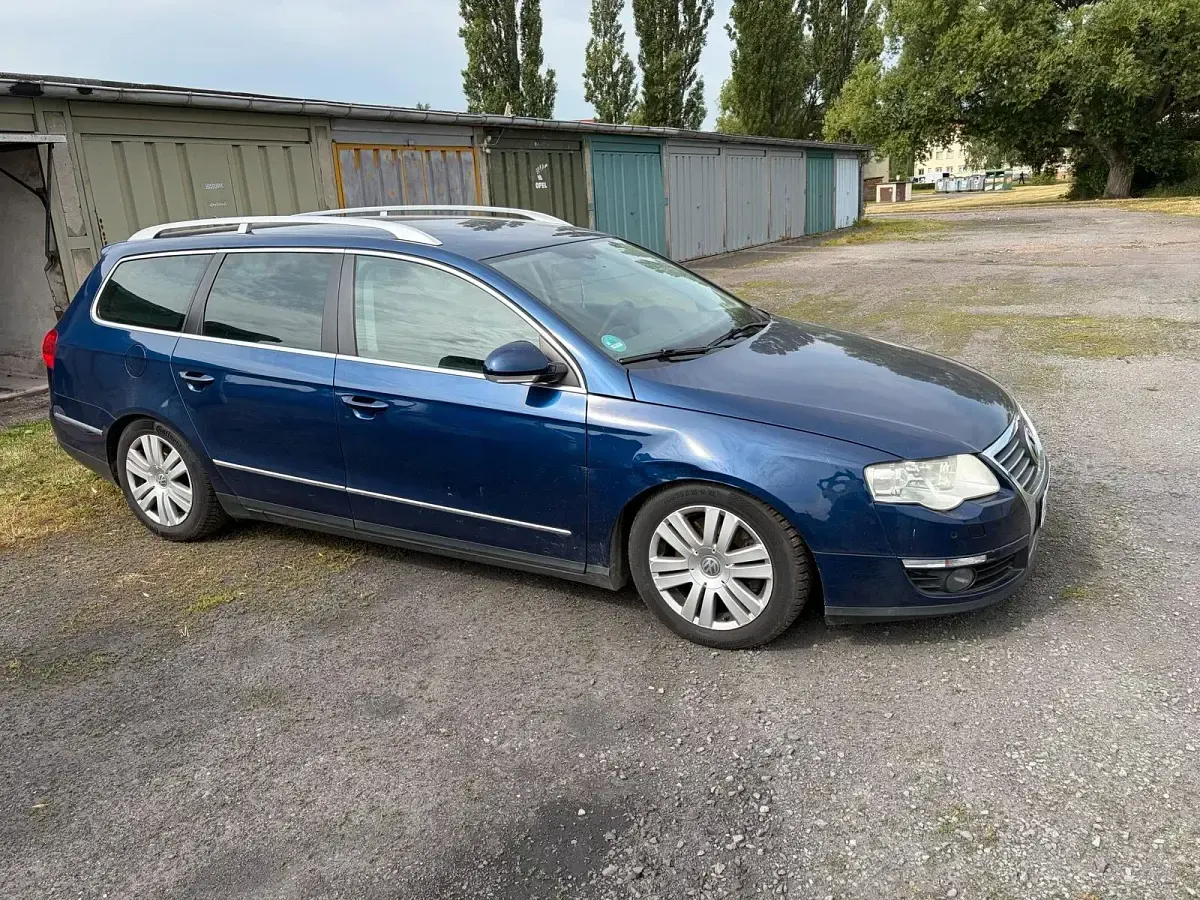 Gebraucht VW Passat 170 PS (125 kW) 2007 Blau Kombi
