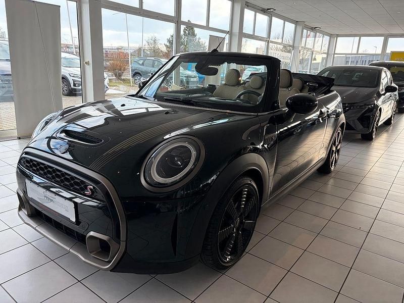Gebraucht Mini Cooper S Cabriolet 178 PS (130 kW) 2023 Grün Cabrio