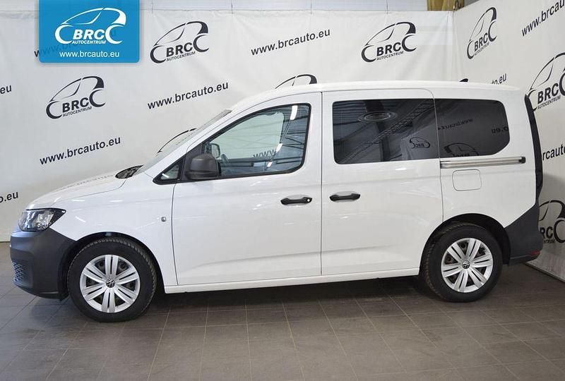 Gebraucht VW Caddy 102 PS (75 kW) 2021 Weiß Van / Kleinbus