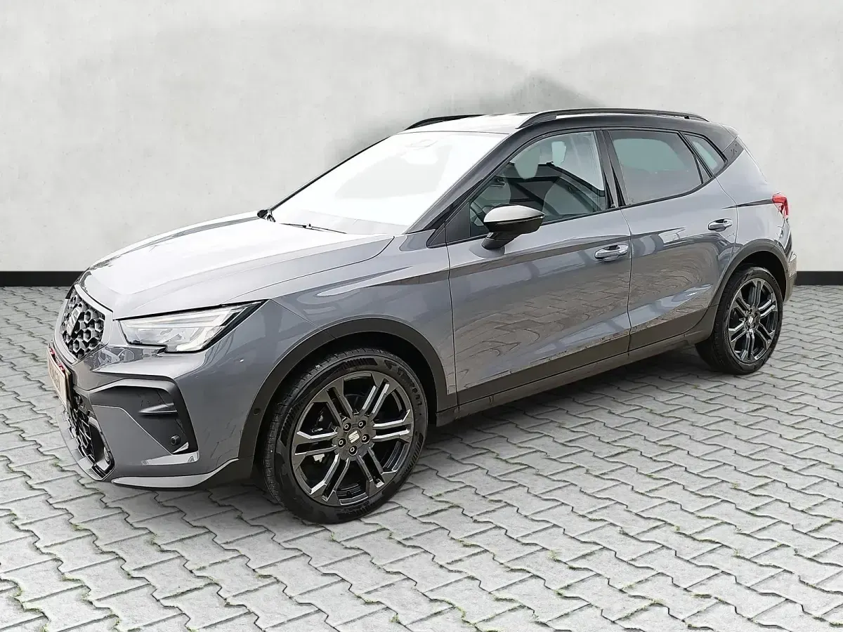 Neu Seat Arona FR 150 PS (110 kW) 2026 Graphengrau/dach schwarz SUV