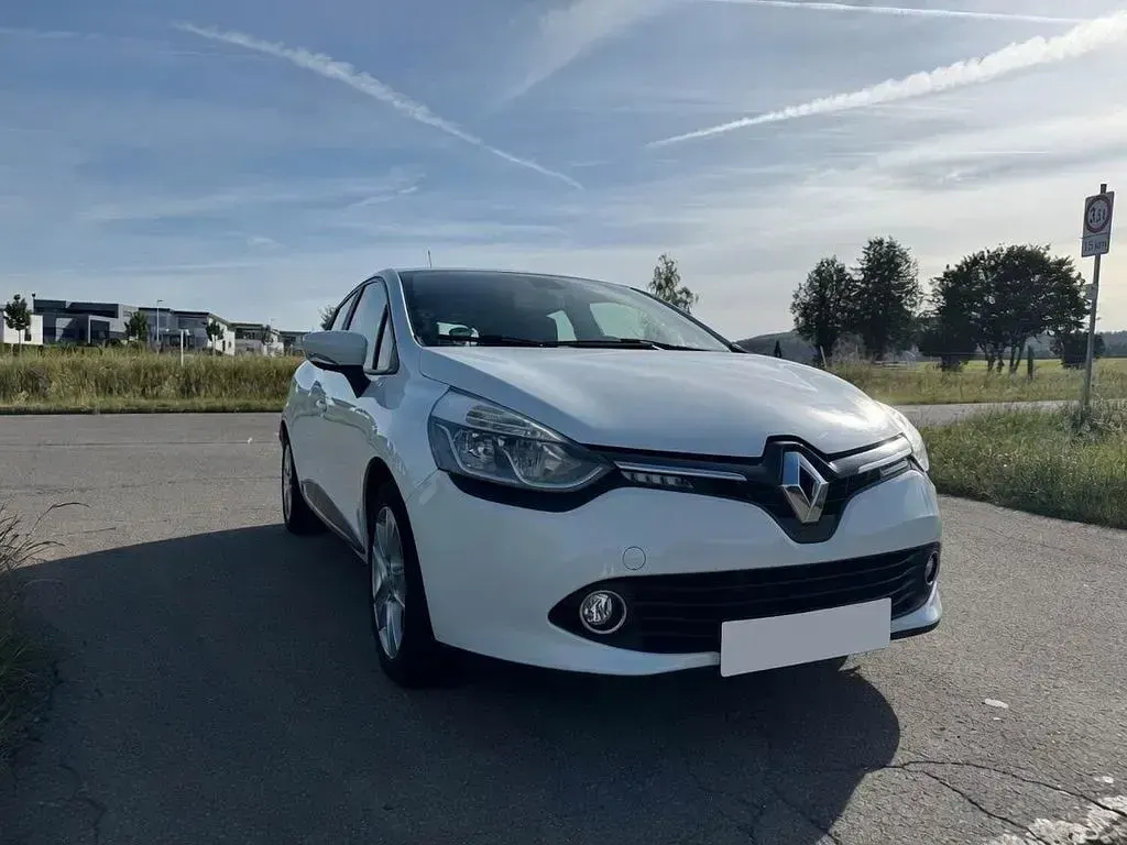Gebraucht Renault Clio Intens 90 PS (66 kW) 2016 Weiß Limousine
