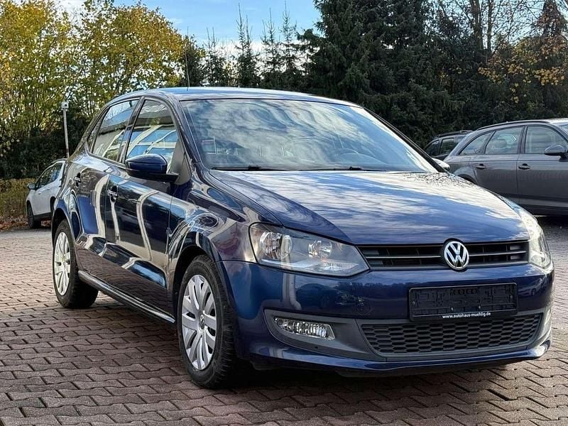 Gebraucht VW Polo Comfortline 90 PS (66 kW) 2010 Blau Kleinwagen