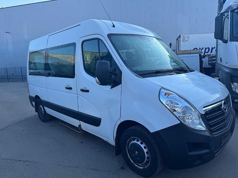 Gebraucht Opel Movano 110 PS (80 kW) 2017 Weiß Van / Kleinbus
