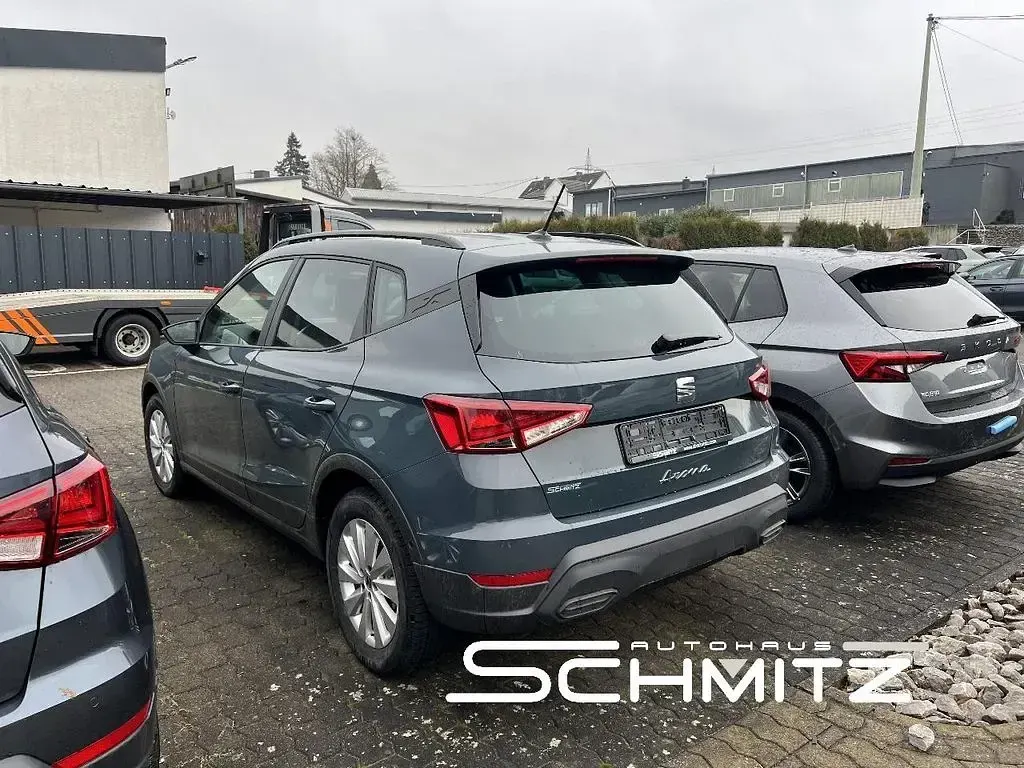Neu Seat Arona 116 PS (85 kW) 2025 Blau SUV