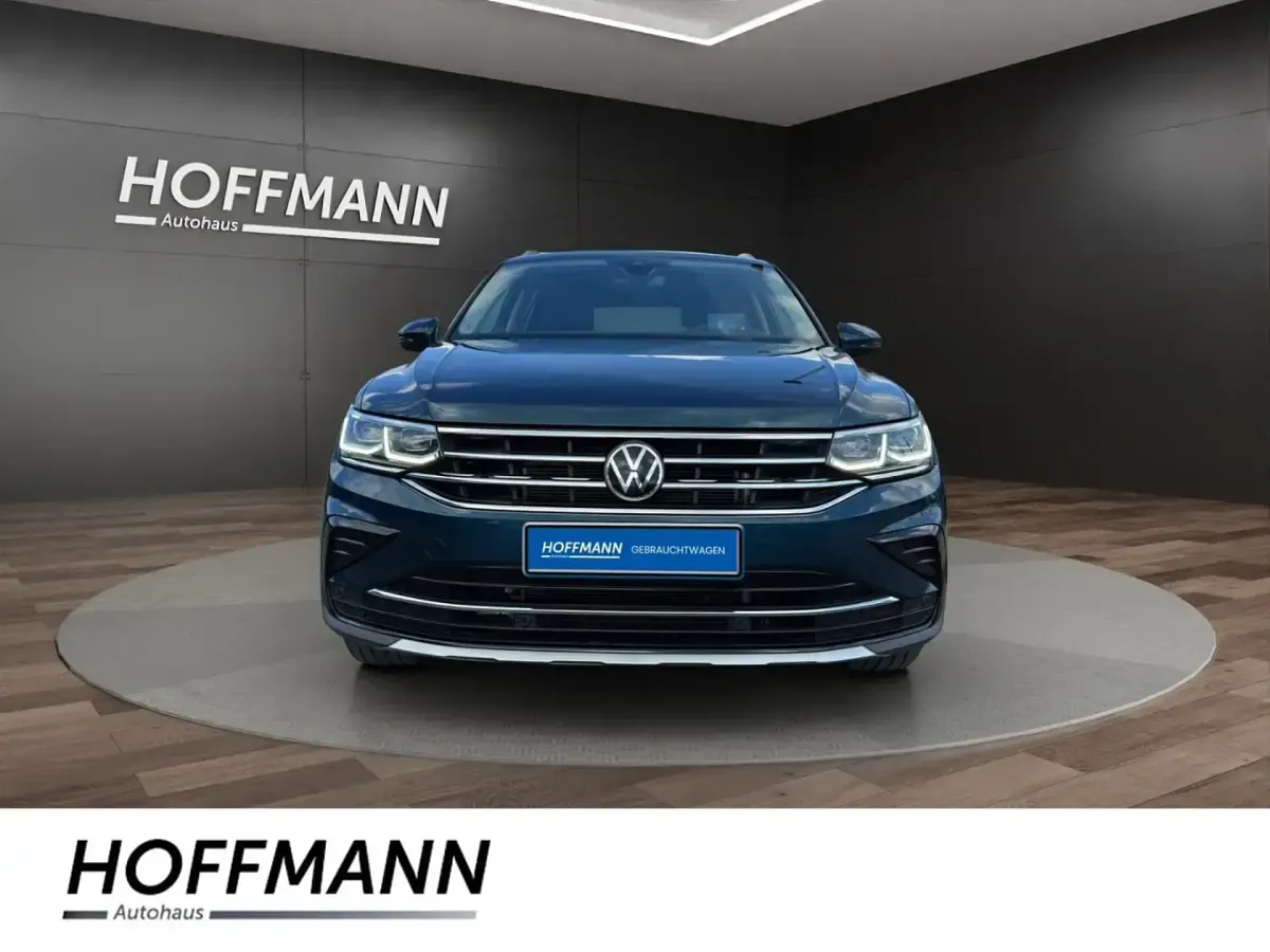 Gebraucht VW Tiguan Elegance 150 PS (110 kW) 2021 Blau SUV