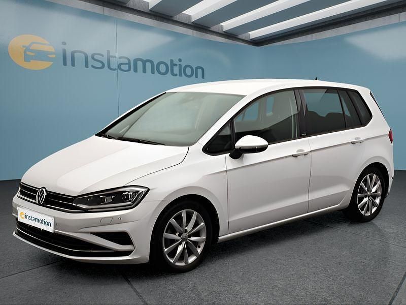 Weiß Gebraucht 2020 VW Golf Sportsvan Van / Kleinbus | 19.849 € (Etwas zu teuer) - Bild 1/4