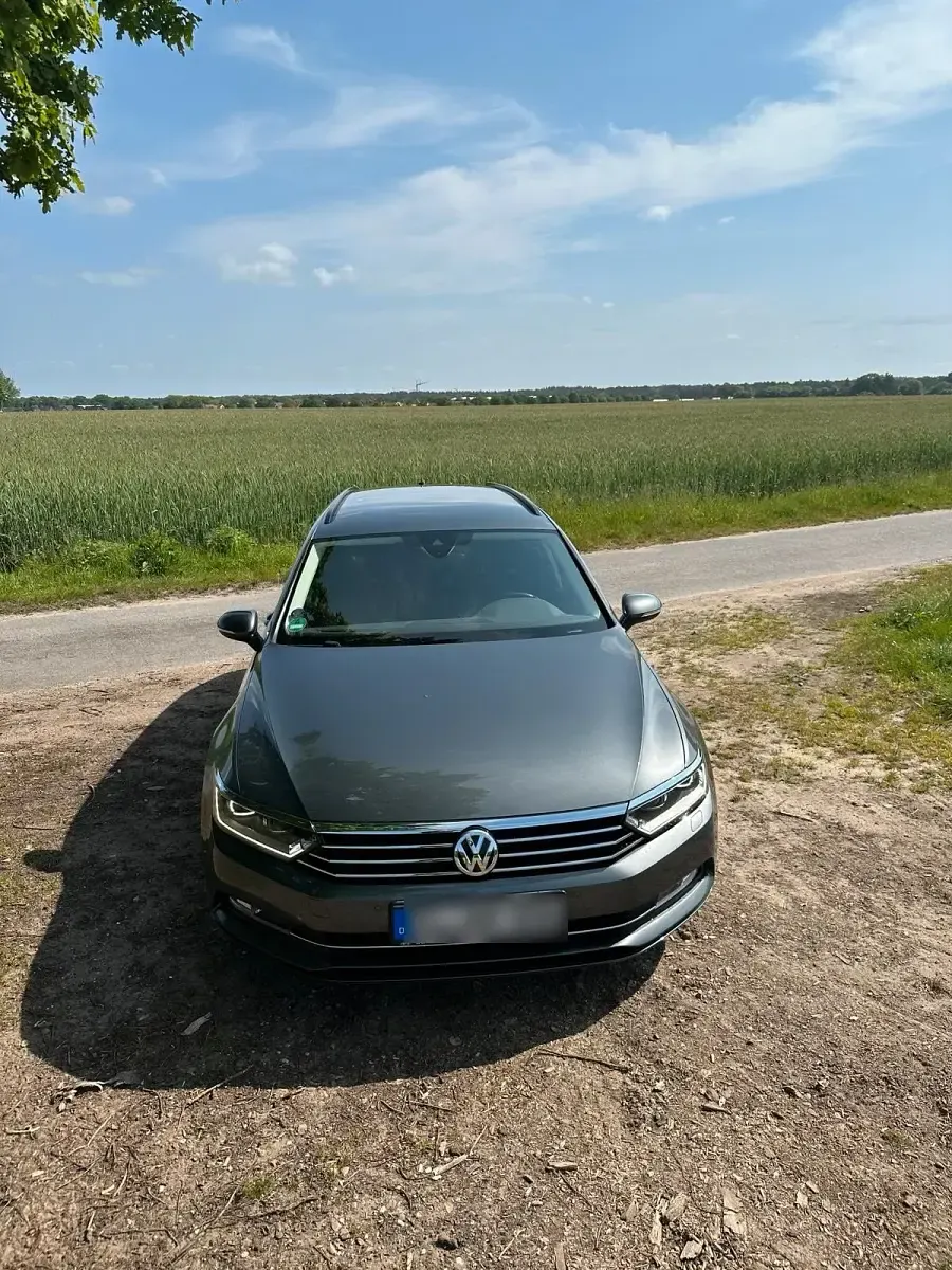 Gebraucht VW Passat 198 PS (145 kW) 2016 Grau Kombi