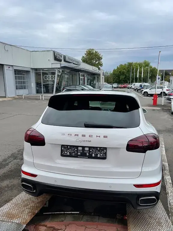 Gebraucht Porsche Cayenne Platinum Edition 262 PS (192 kW) 2017 Weiß SUV
