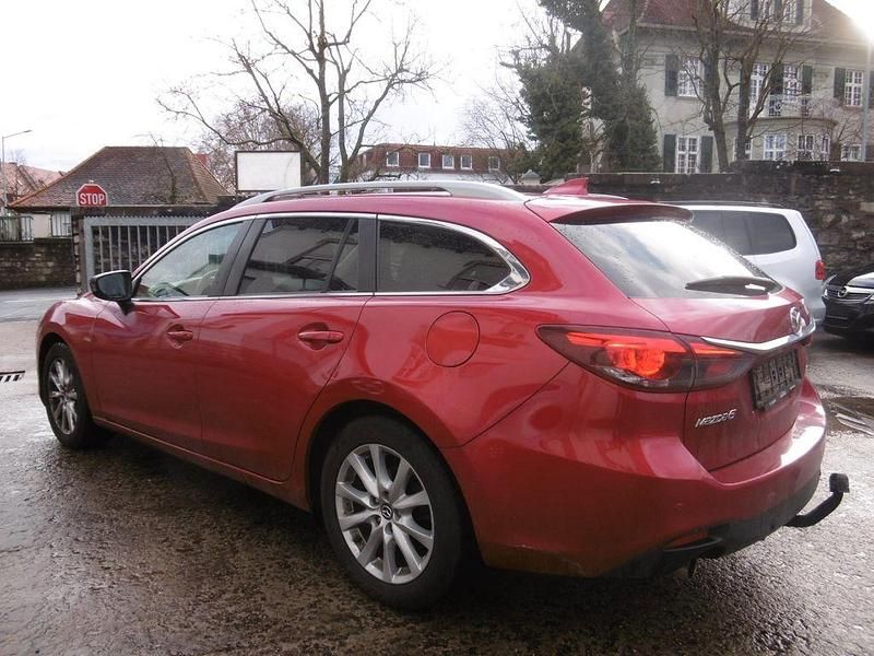 Gebraucht Mazda 6 150 PS (110 kW) 2016 Rot Kombi