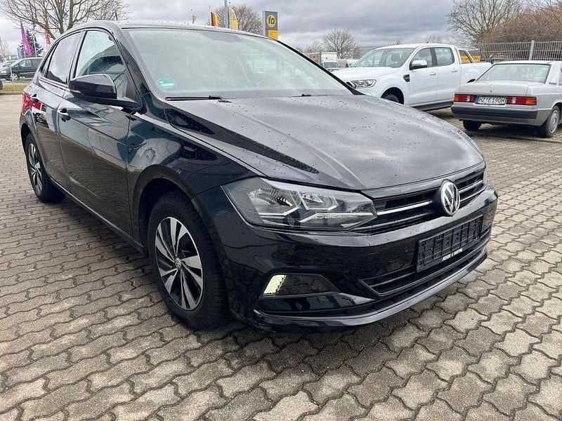 Gebraucht VW Polo Comfortline 95 PS (69 kW) 2019 Schwarz Kleinwagen