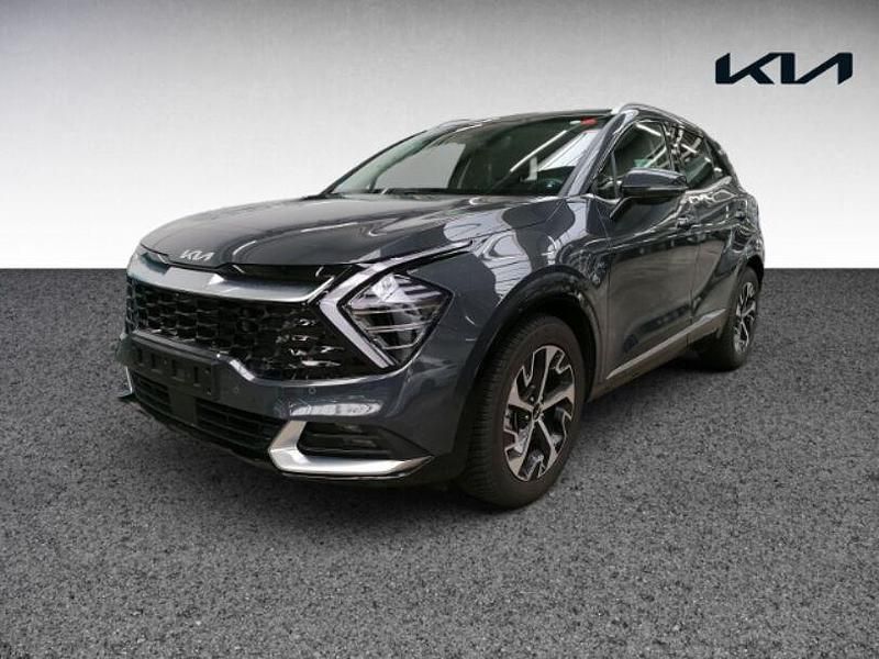 Gebraucht Kia Sportage Spirit 150 PS (110 kW) 2025 H8g) pentametal met. (grau SUV