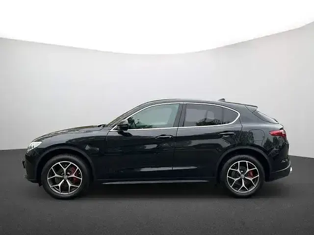 Gebraucht Alfa Romeo Stelvio Super 280 PS (205 kW) 2020 Colore esterno (nero vulcano, metallic) SUV