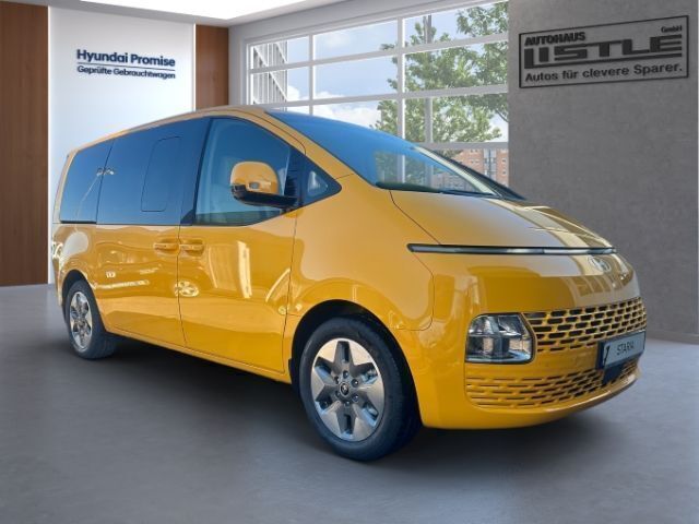 Neu Hyundai Staria Prime 224 PS (164 kW) 2025 Gelb Van / Kleinbus