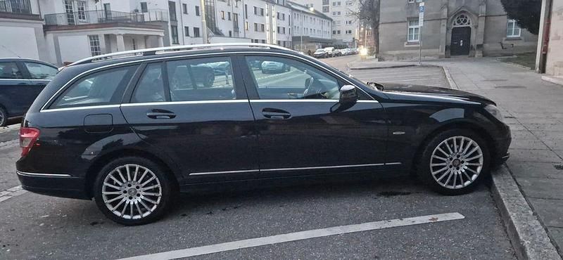 Gebraucht Mercedes C200 184 PS (135 kW) 2008 Schwarz Limousine