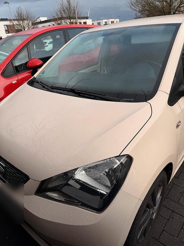 Gebraucht Seat Mii CONNECT 74 PS (54 kW) 2016 Beige Kleinwagen