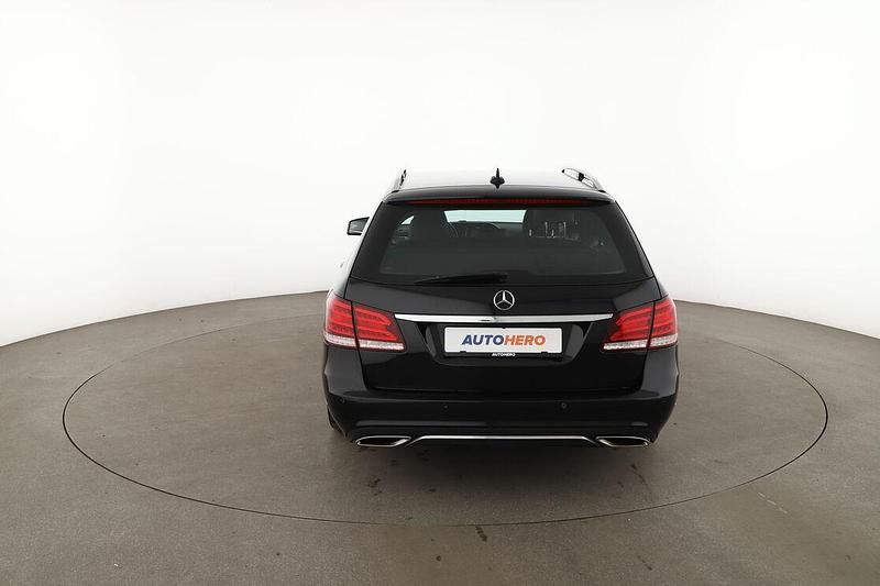 Gebraucht Mercedes E200 Avantgarde 184 PS (135 kW) 2015 Schwarz Kombi