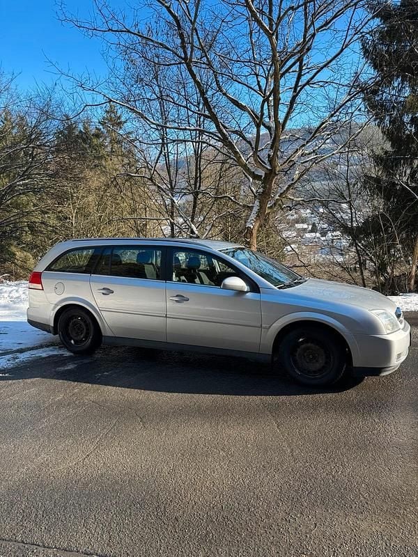 Gebraucht Opel Vectra 122 PS (89 kW) 2004 Silber Kombi
