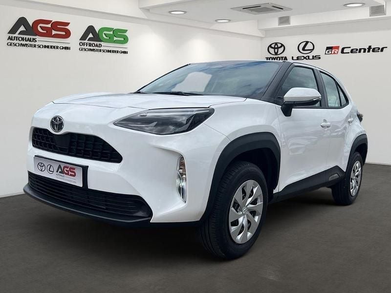 Weiss Neu 2025 Toyota Yaris Cross Business Edition SUV | 24.950 € (Fairer Preis) - Bild 1/4