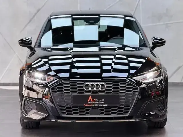 Gebraucht Audi A3 Basis 150 PS (110 kW) 2021 Schwarz Limousine