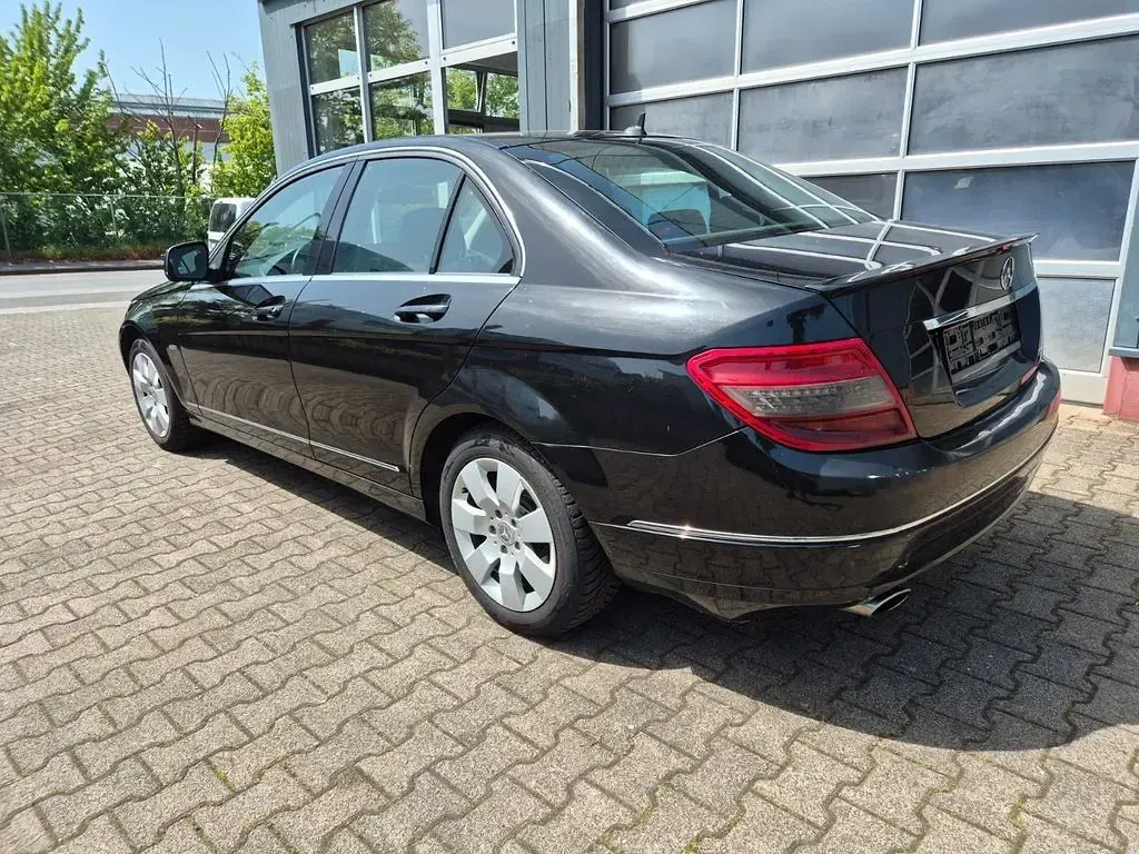 Gebraucht Mercedes C200 Elegance 184 PS (135 kW) 2007 Schwarz Limousine