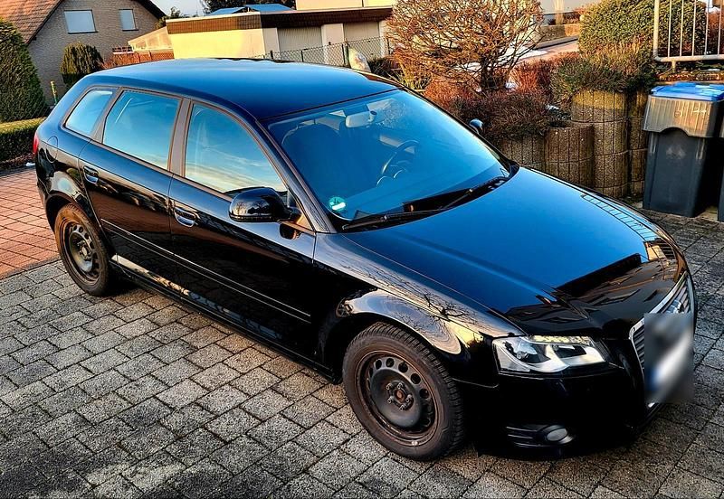 Gebraucht Audi A3 Attraction 102 PS (75 kW) 2009 Schwarz Kleinwagen