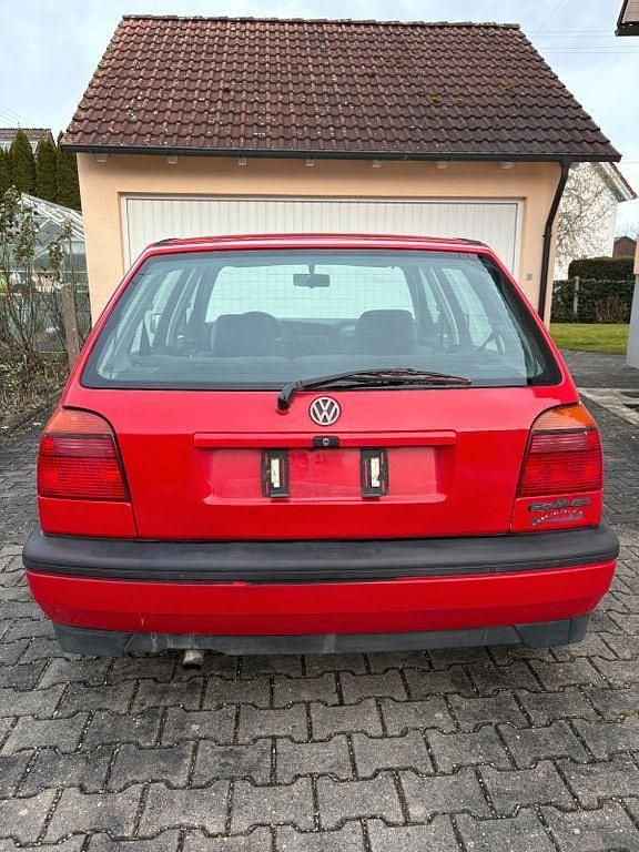Gebraucht VW Golf III 90 PS (66 kW) 1993 Rot Limousine