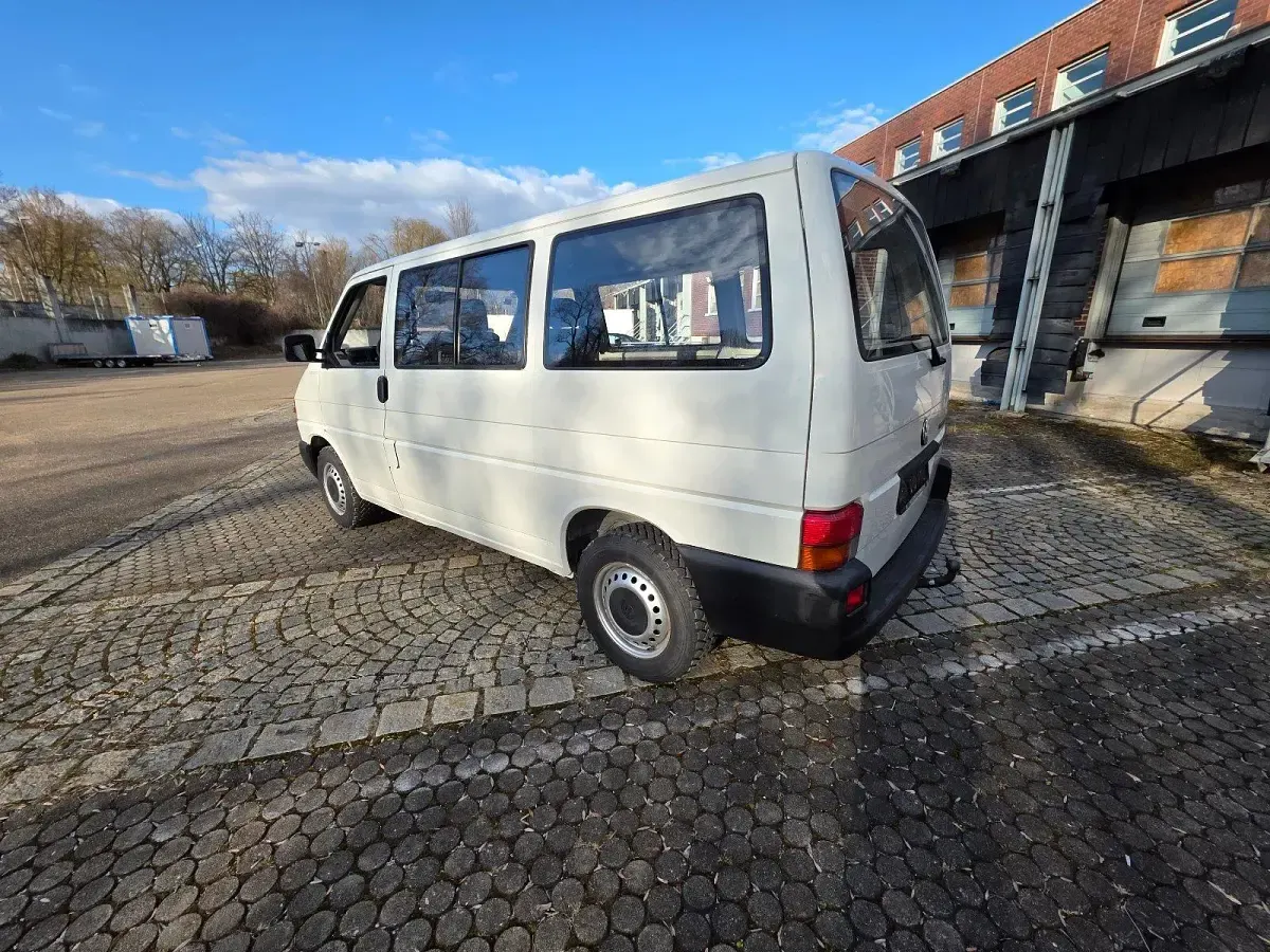Gebraucht VW T4 115 PS (84 kW) 1996 Weiß Van