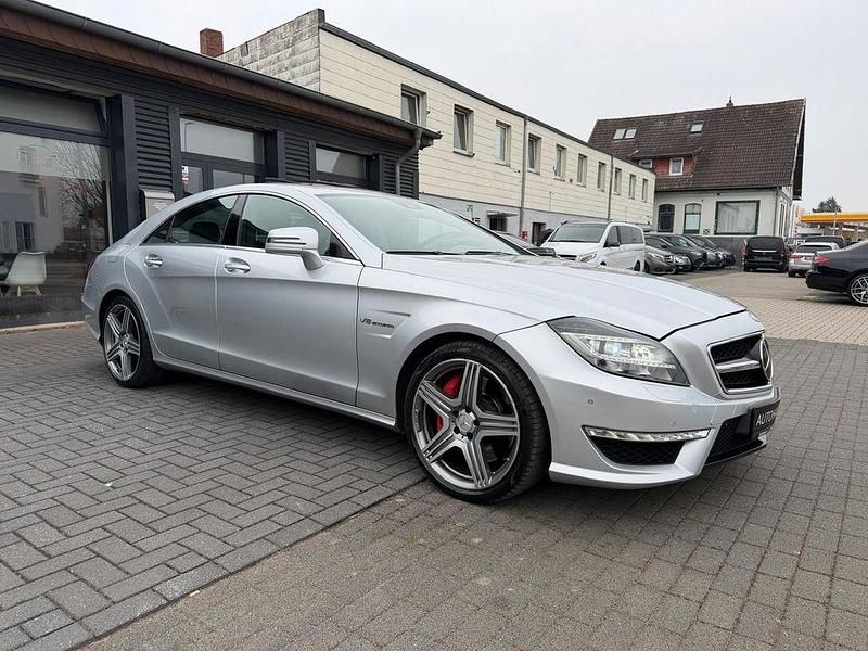 Gebraucht Mercedes CLS63 AMG AMG 557 PS (409 kW) 2012 Silber Coupé