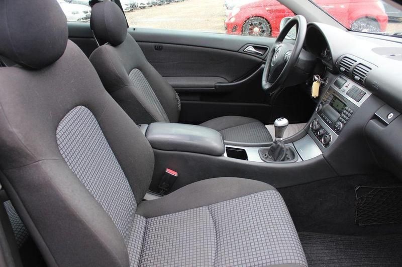 Gebraucht Mercedes C230 204 PS (150 kW) 2008 Silber Coupé