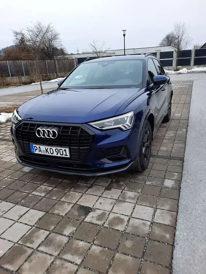 Gebraucht Audi Q3 Advanced 150 PS (110 kW) 2024 Blau SUV